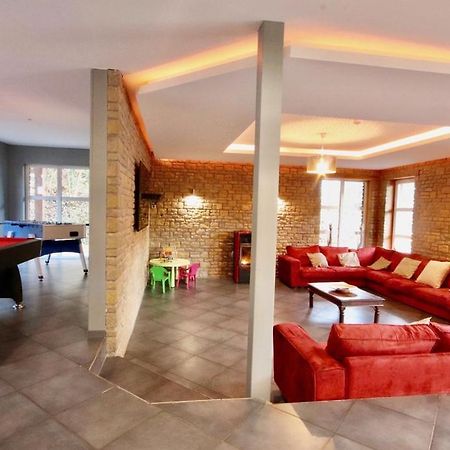 La Villa Roannaise Стумон Екстериор снимка